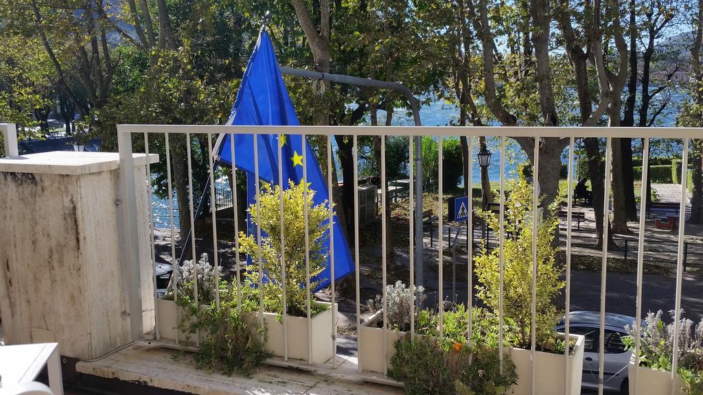 Hll Hotel Lungolago Lecco-Como Lake Exterior photo