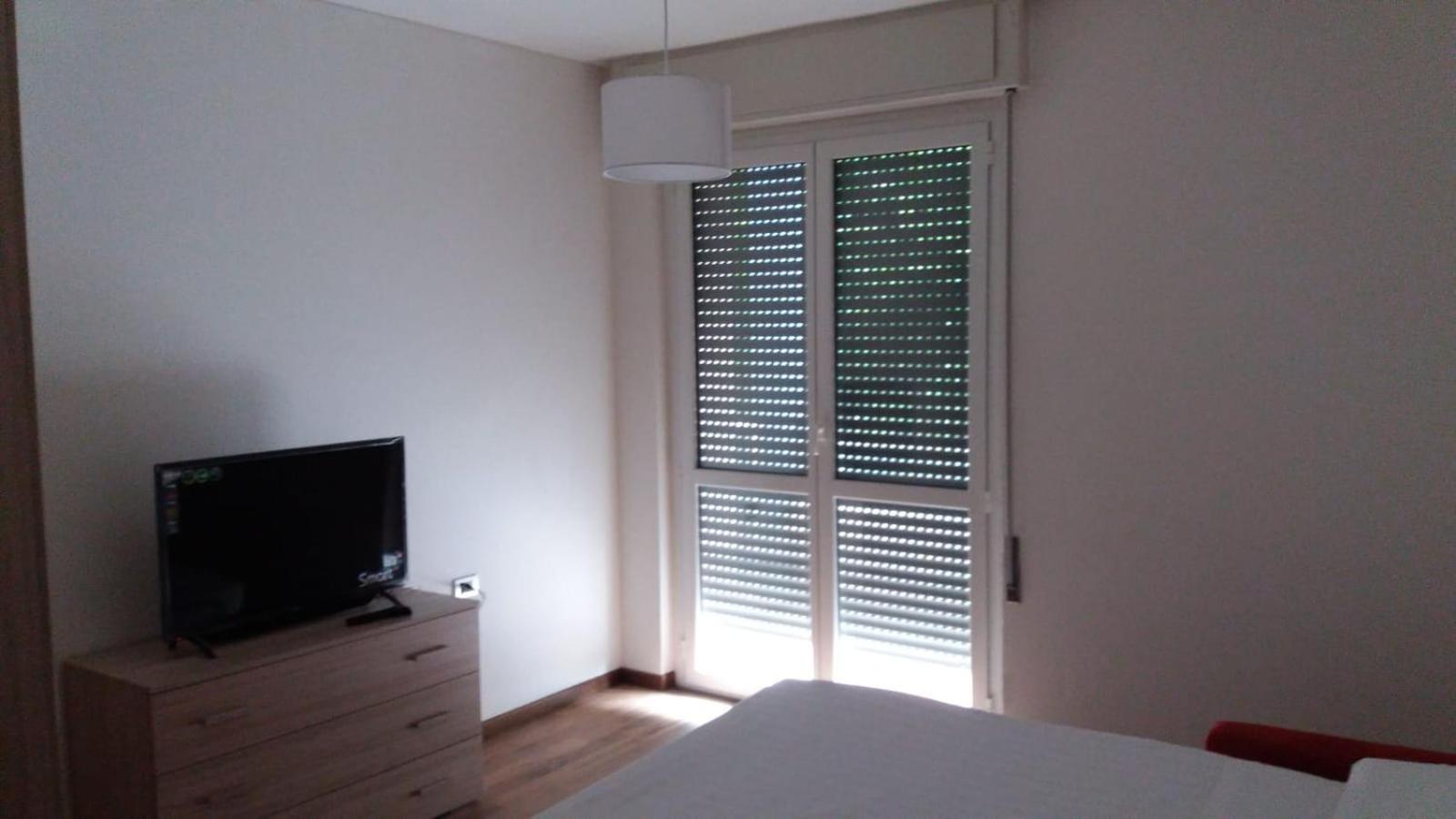 Hll Hotel Lungolago Lecco-Como Lake Room photo
